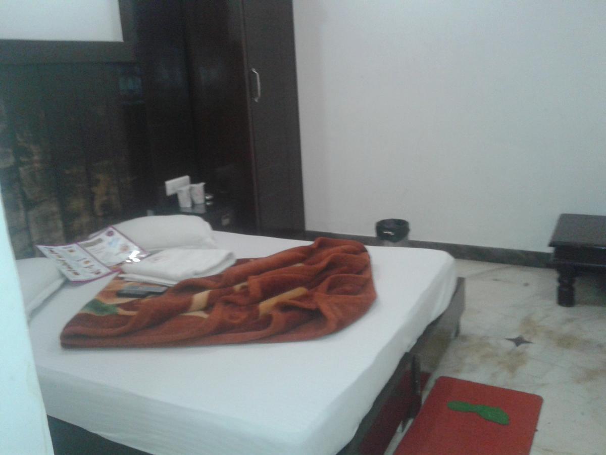 Hotel Grand Shyam- In Front Of New Delhi Railway Station-Couple Friendly Luaran gambar